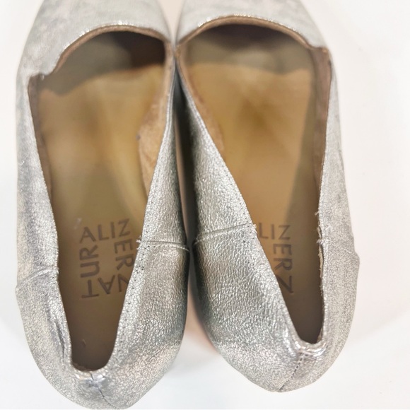 Naturalizer Shoes Womens 8 M Kit2 Slip On Loafer Flats Silver Faux Leather - Picture 5 of 9